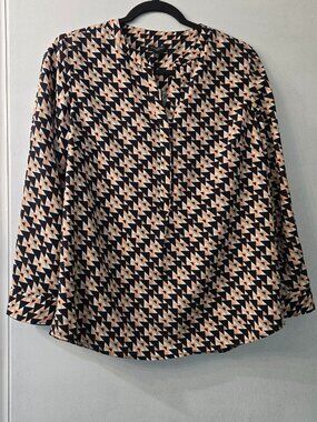 Talbots NWT M/Petite Popover Top Black peach tan Long Sleeve Half Button Blouse